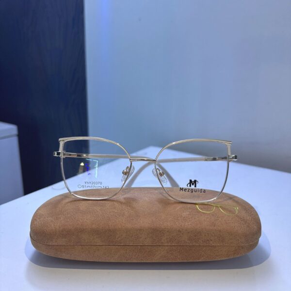 2 Mezguida – Eyeglasses