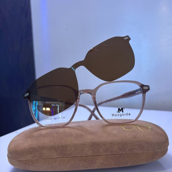 21 Mezguida – Clip-On Glasses